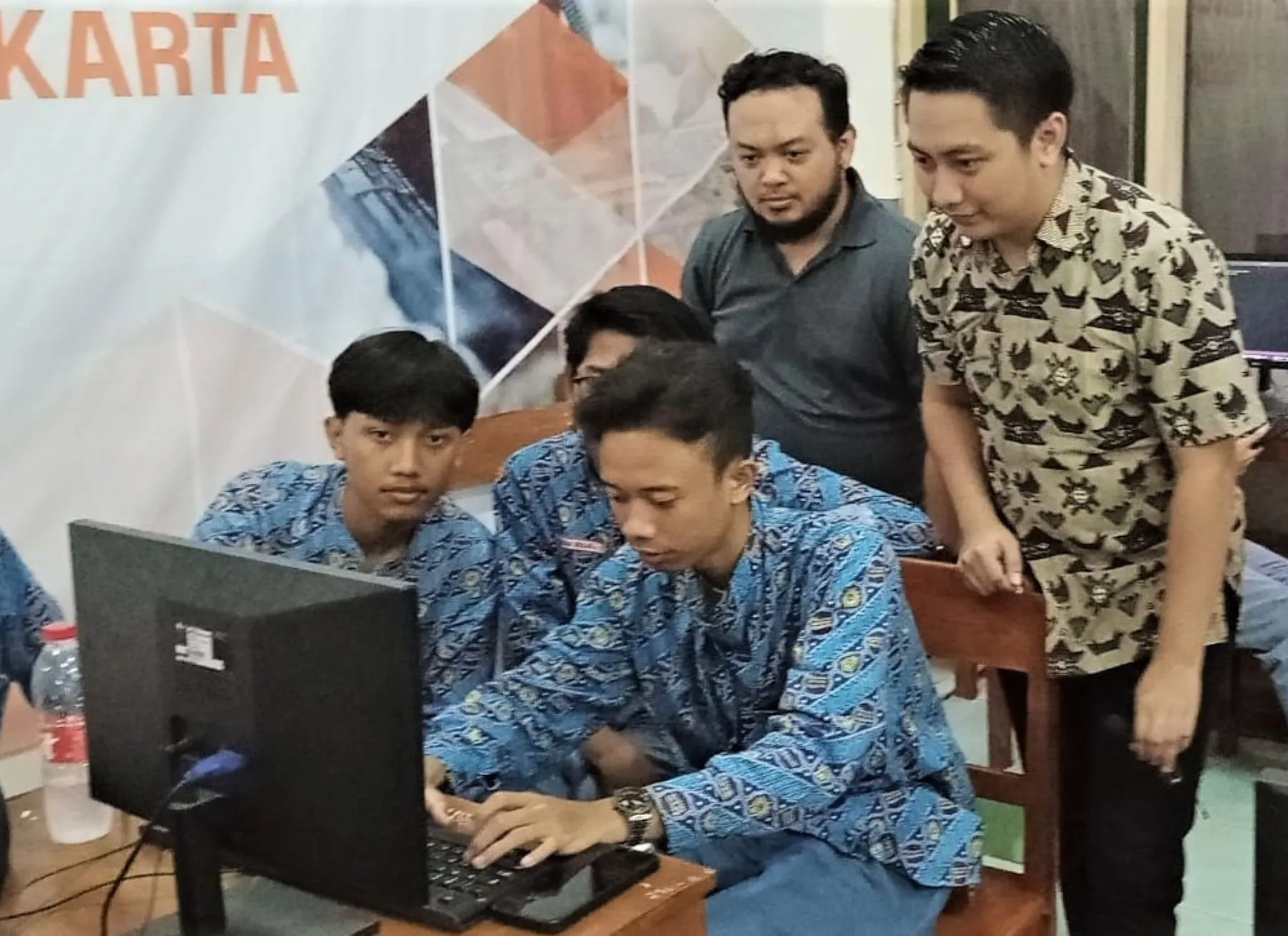 Telkom Luncurkan Program ESG 2024 sebagai Bagian Transformasi TelkomGroup